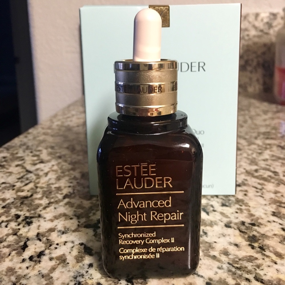 Estee Lauder advance night repair serum 1.7 oz